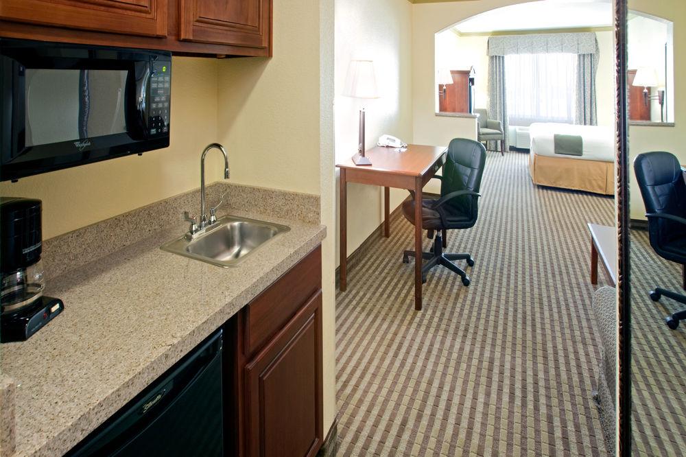 Holiday Inn Express Lake Worth Nw Loop 820 By Ihg Fort Worth Esterno foto